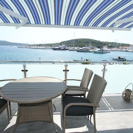 Kuca-Eldic Apartment Рогозница Екстериор снимка
